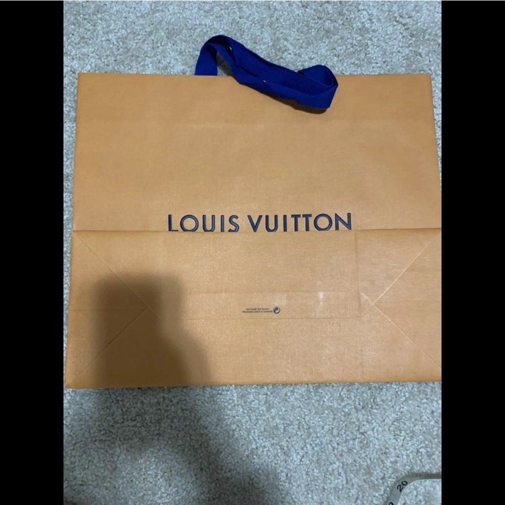 louis vuitton gift bag - Picture 2 of 4